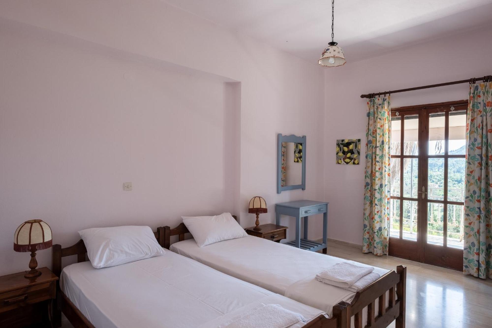 Kokkini Peach House Apartment Kokkinion Exterior photo
