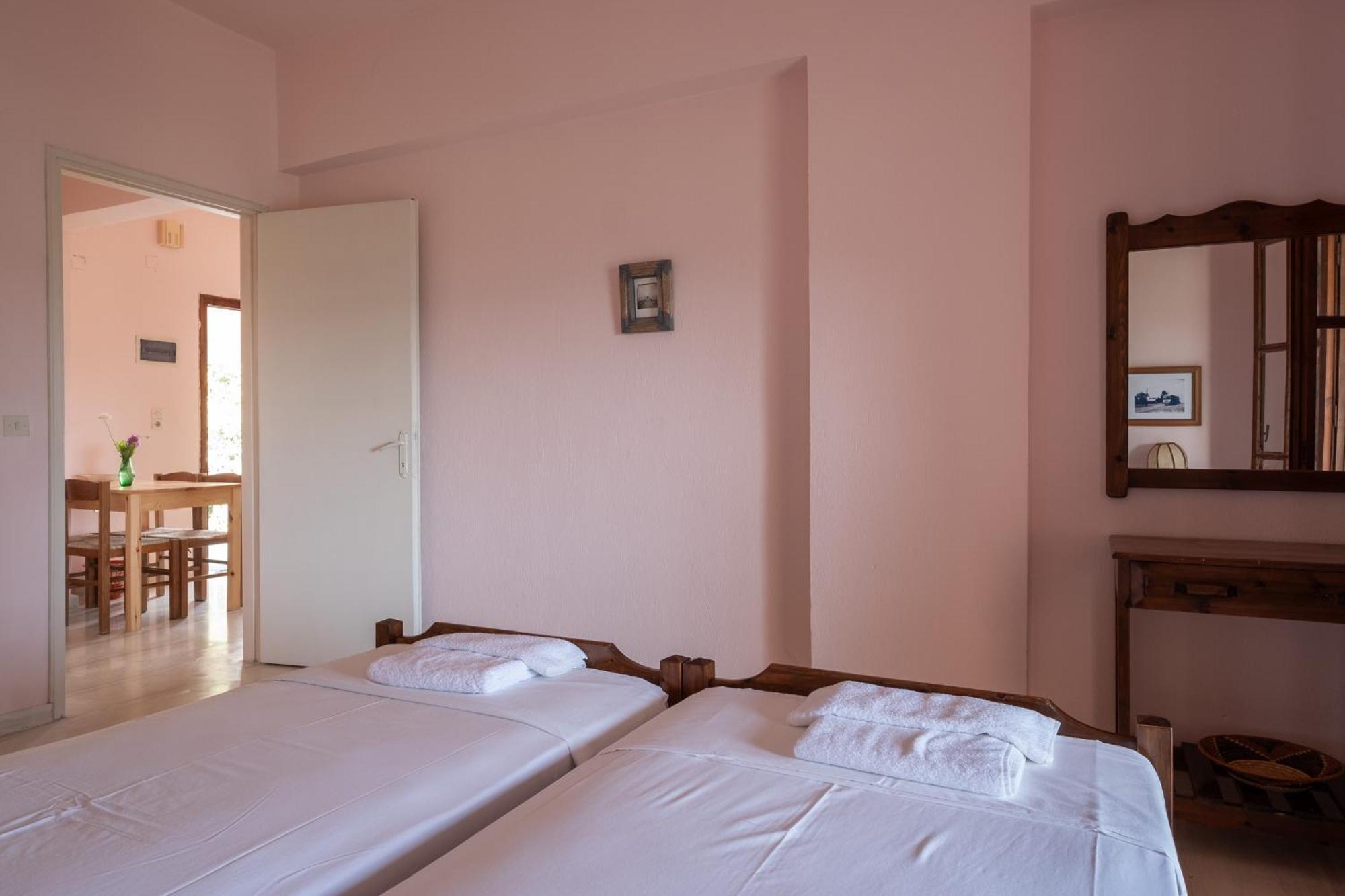 Kokkini Peach House Apartment Kokkinion Exterior photo